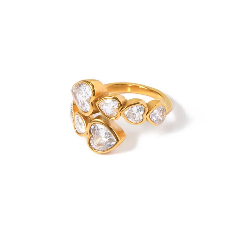 Amour Heart Crystal Ring